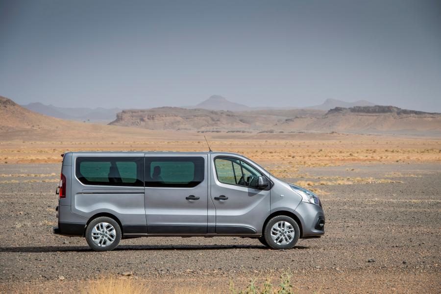  Nissan NV300 Combi 2016 года  (фото 21 из 32)